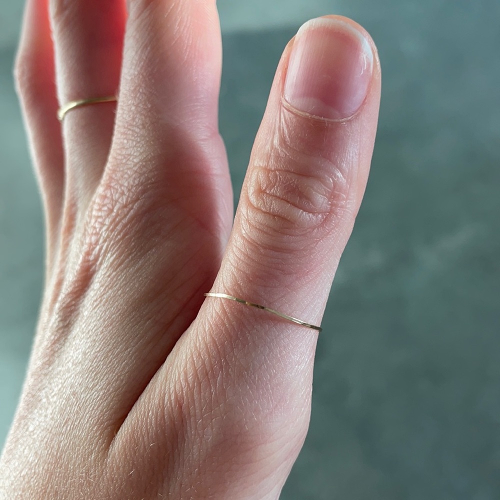 Catbird 14k gold threadbare ring